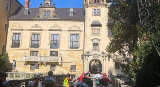 Odkrywamy Dolny Śląsk: Lekcja historii, ekologii i aktywnej edukacji